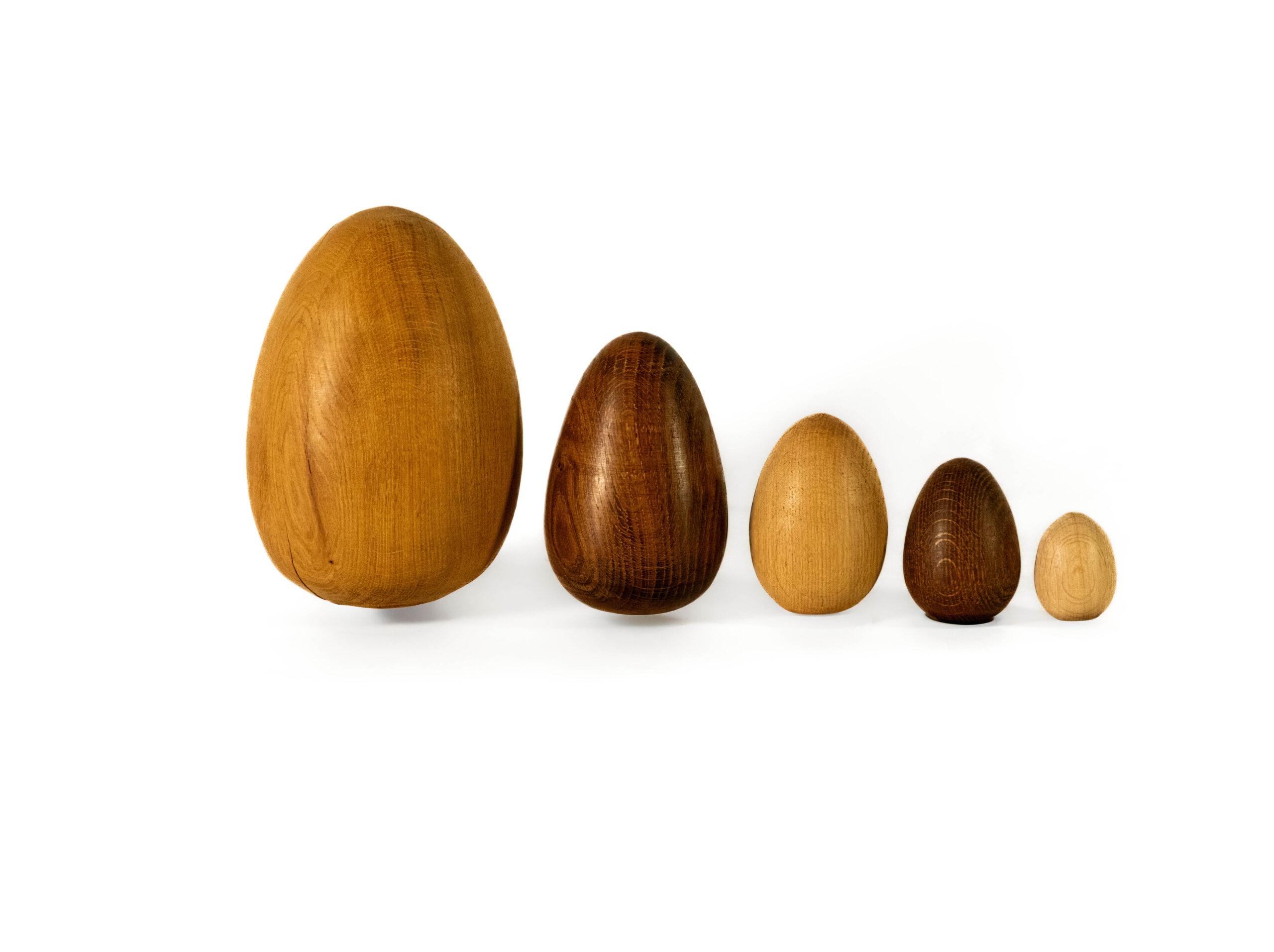 Handgedrechselte Holzeier