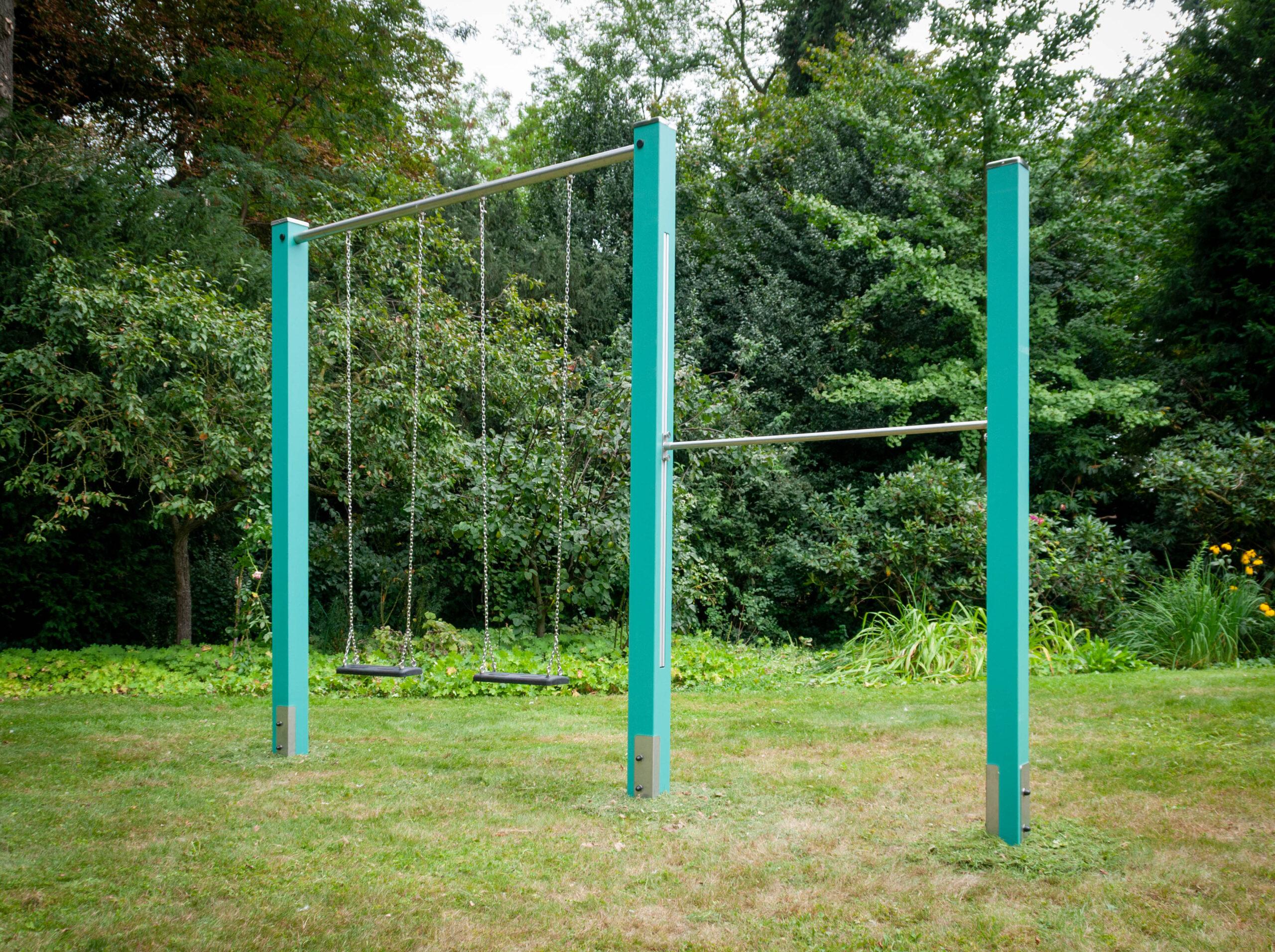 Schaukelgestell, Einzel-, Doppel,- und Dreierschaukel mit Turnreck, gerade