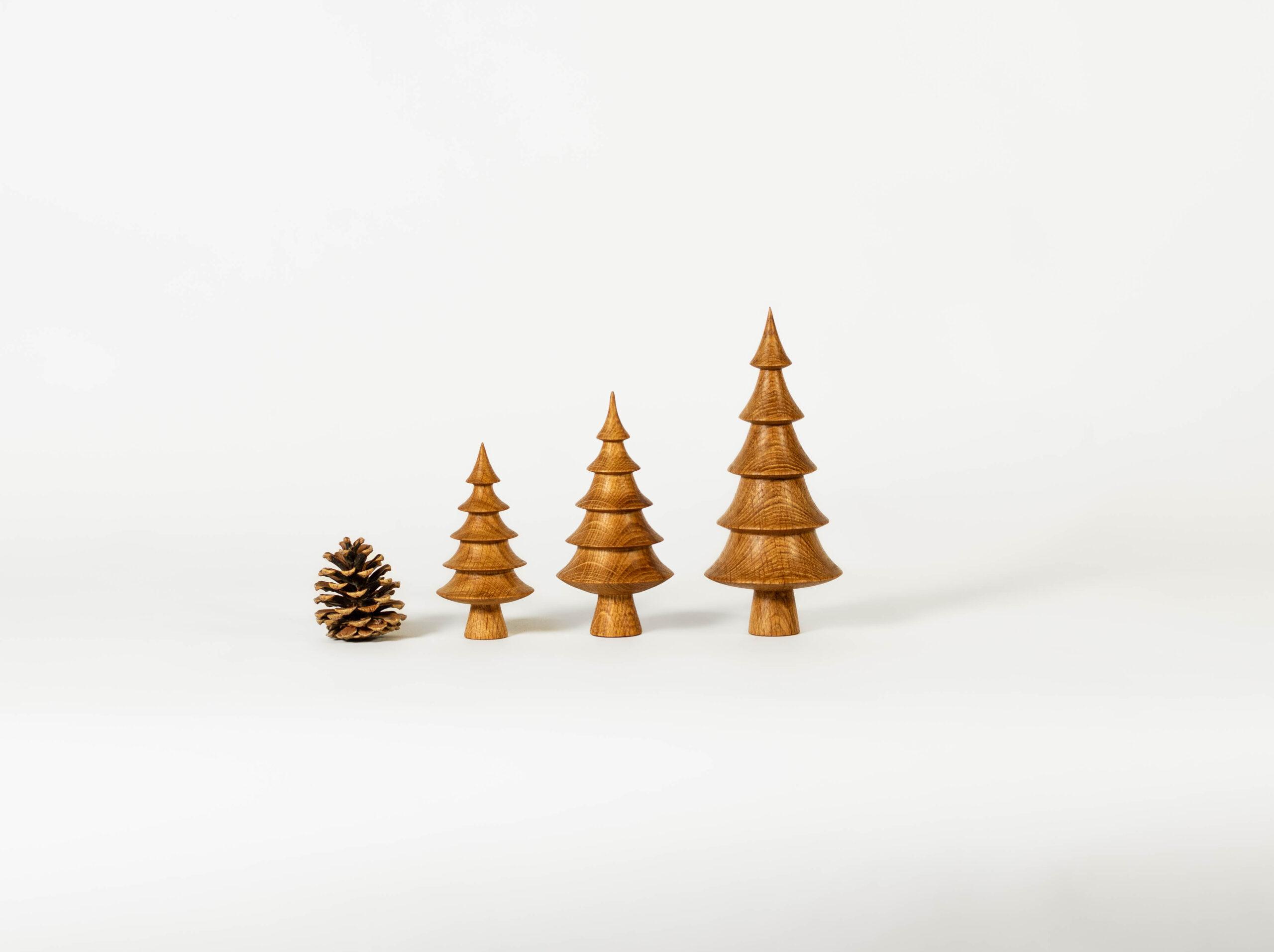 Tanne 22 cm handgedrechselt aus Eiche – Bild 7